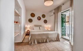 Encanto Guesthouse